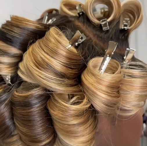 Faux blowout Pin curls (Curling iron)